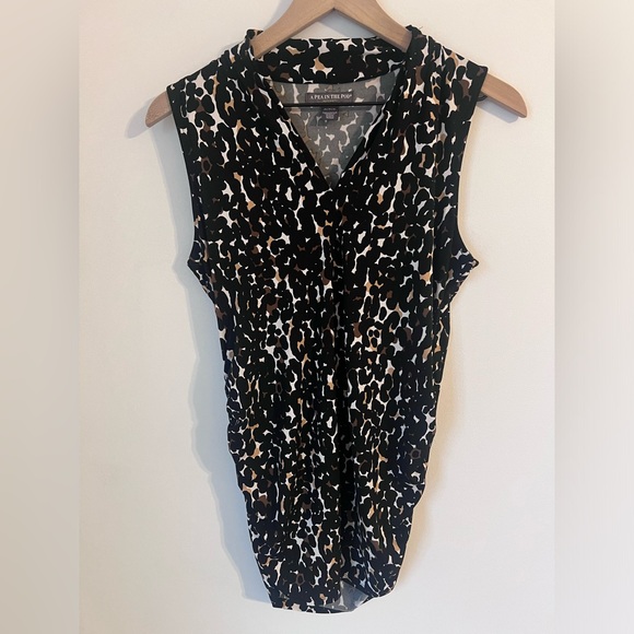 A Pea in the Pod Maternity Top - Size M -Animal Print Work Wear - Picture 5 of 5